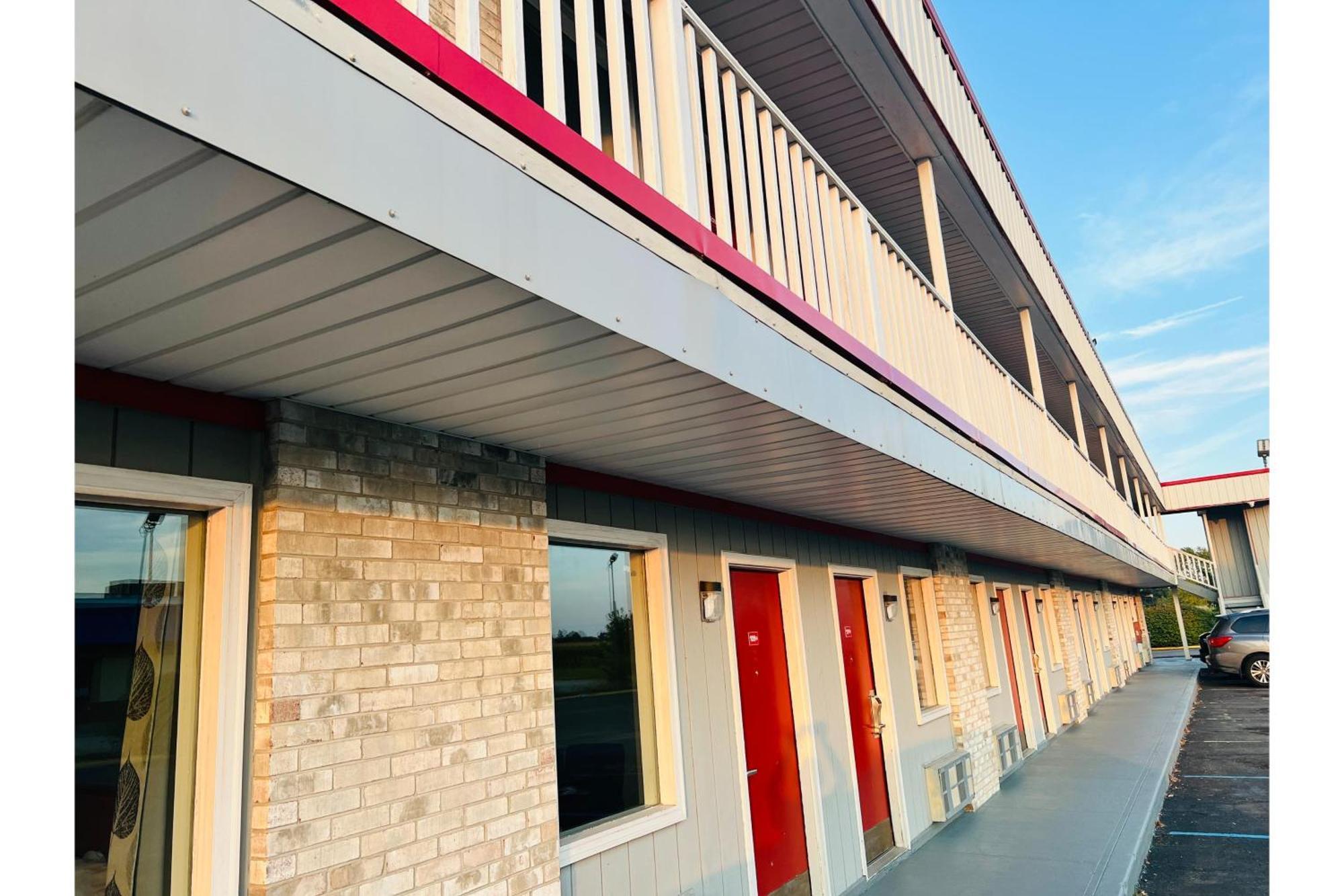 Relax Inn Marshall Экстерьер фото